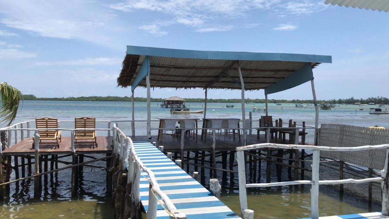 Blue Coral Homestay Karimunjawa-Inseln Exterior foto