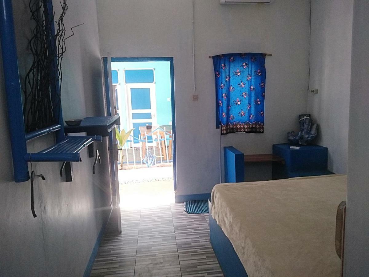 Blue Coral Homestay Karimunjawa-Inseln Exterior foto